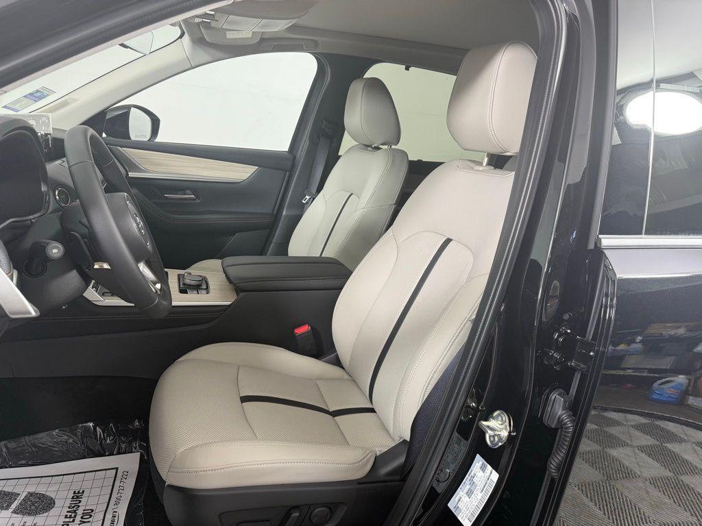 new 2025 Mazda CX-90 PHEV car, priced at $54,996