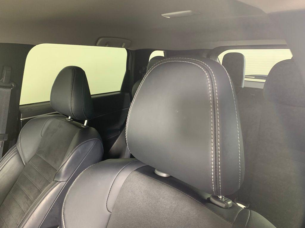 used 2024 Mitsubishi Outlander car, priced at $22,920