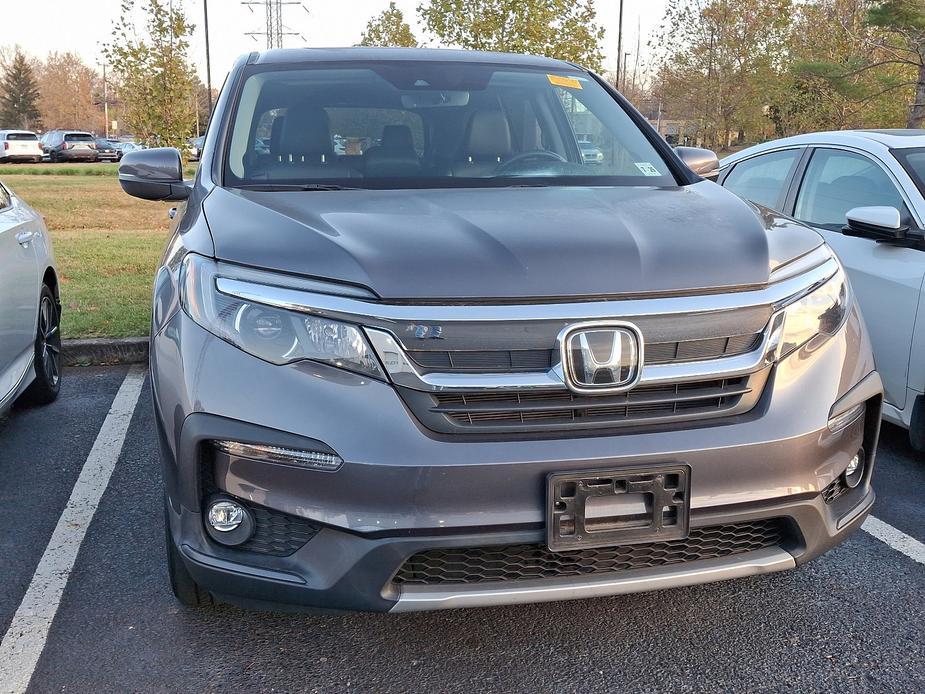 used 2021 Honda Pilot car, priced at $29,995