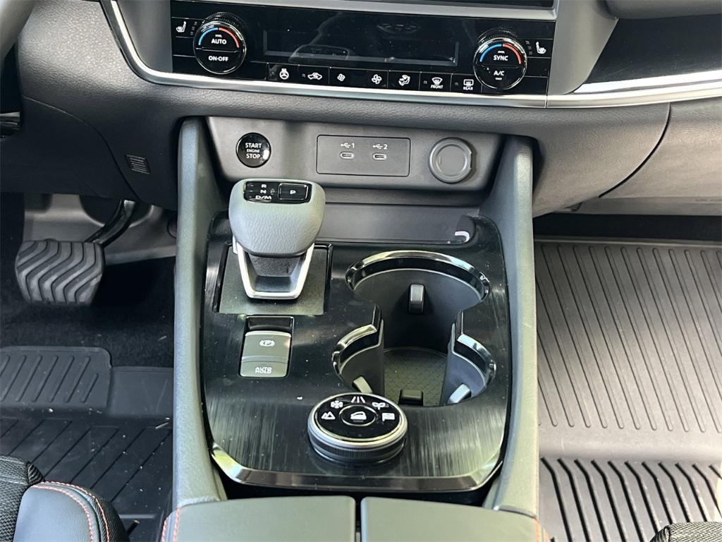 new 2025 Nissan Rogue car, priced at $34,264