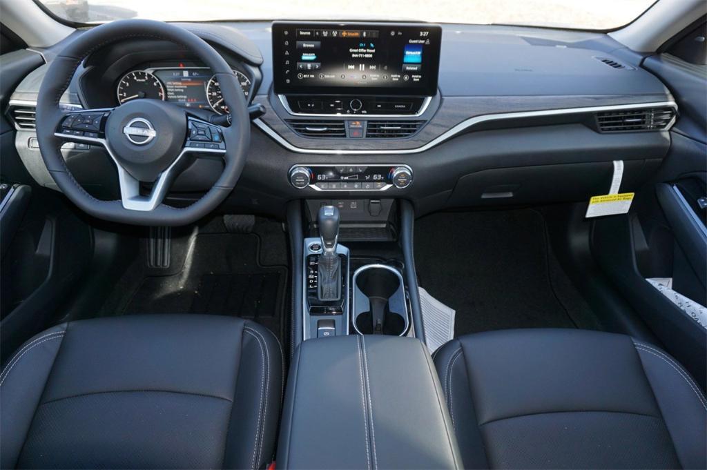 new 2025 Nissan Altima car, priced at $31,381