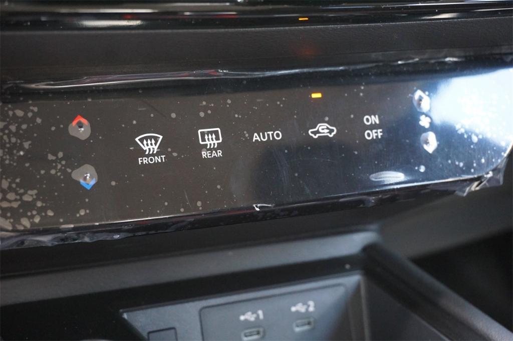 new 2025 Nissan Kicks car, priced at $27,445