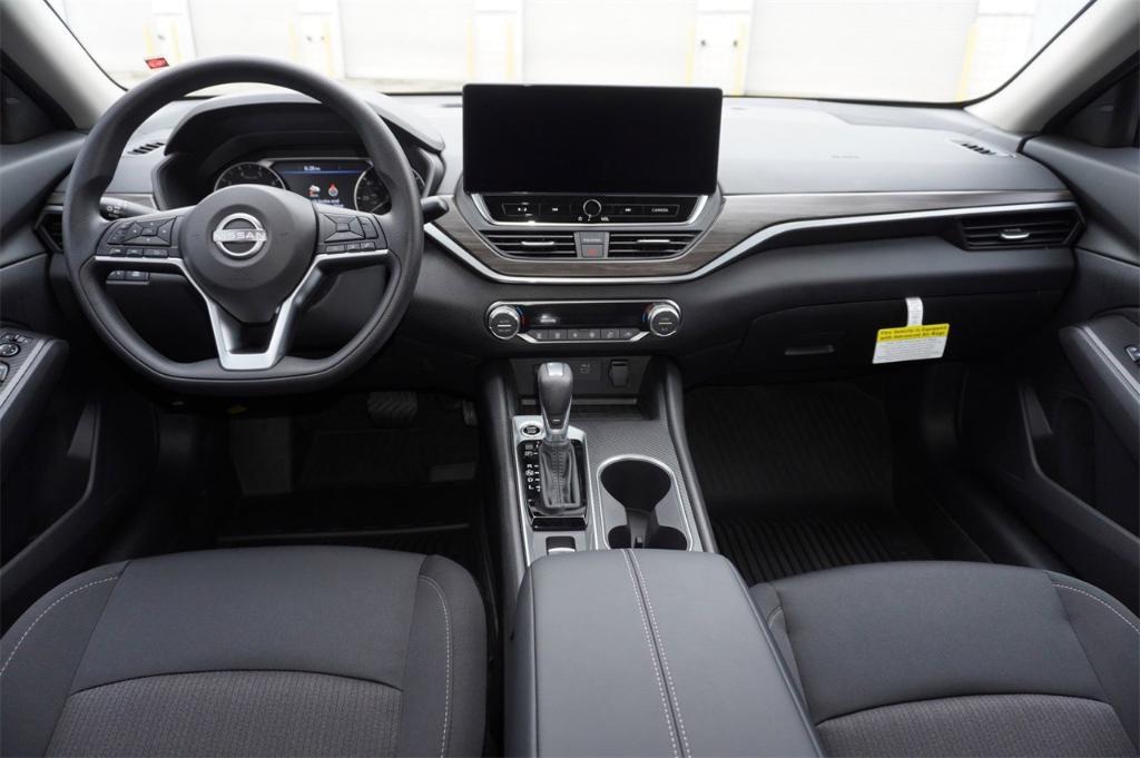 new 2025 Nissan Altima car, priced at $27,602