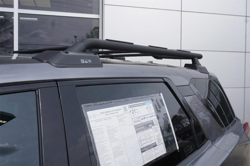new 2025 Nissan Pathfinder car, priced at $42,025