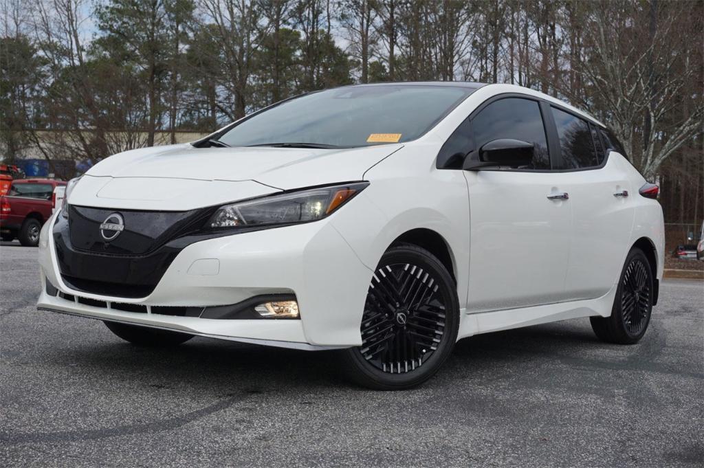 used 2025 Nissan Leaf car, priced at $24,994