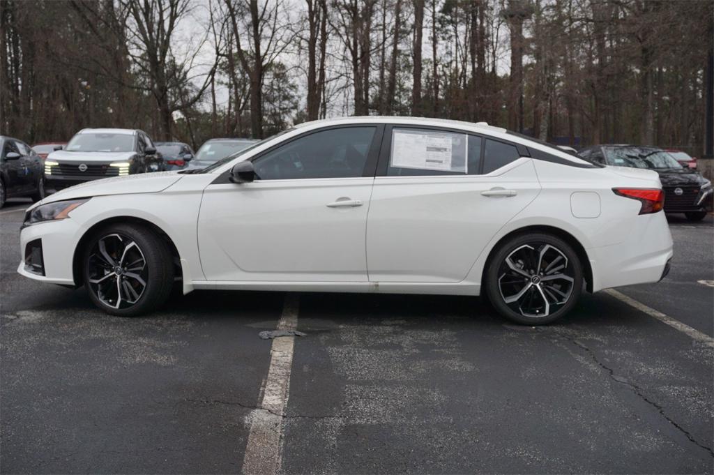 new 2025 Nissan Altima car, priced at $27,032