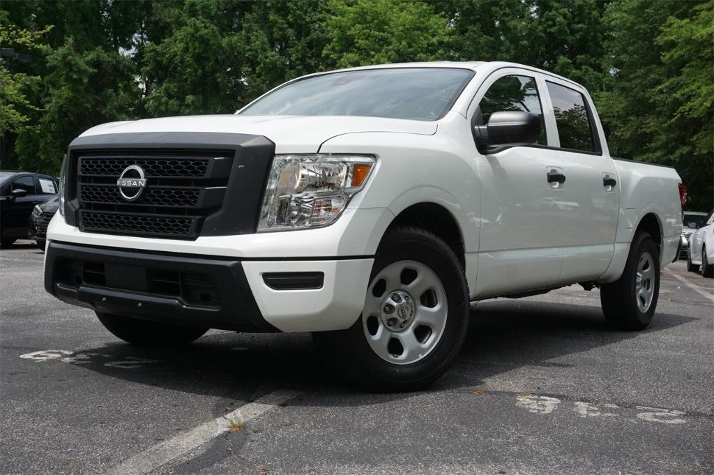 used 2023 Nissan Titan car, priced at $31,999