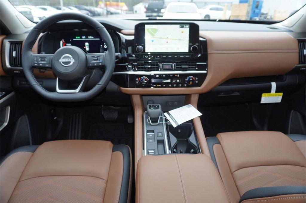 new 2025 Nissan Pathfinder car, priced at $48,341