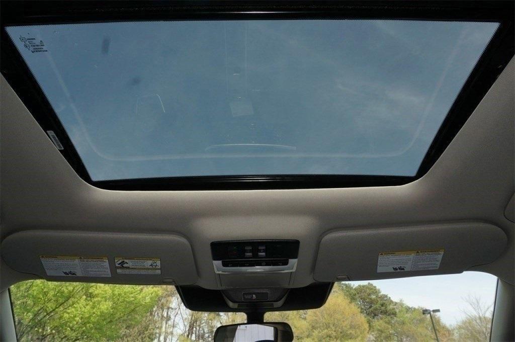 new 2025 Nissan Pathfinder car, priced at $43,945