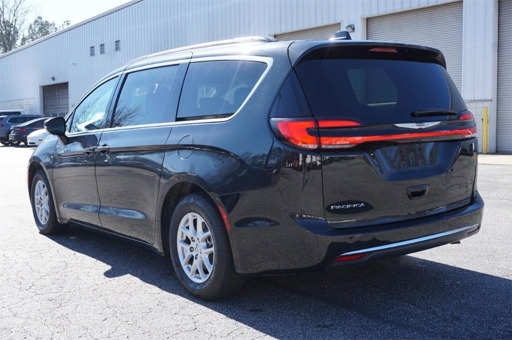 used 2022 Chrysler Pacifica car, priced at $20,898