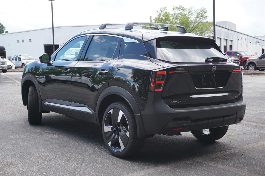 new 2025 Nissan Kicks car, priced at $27,133