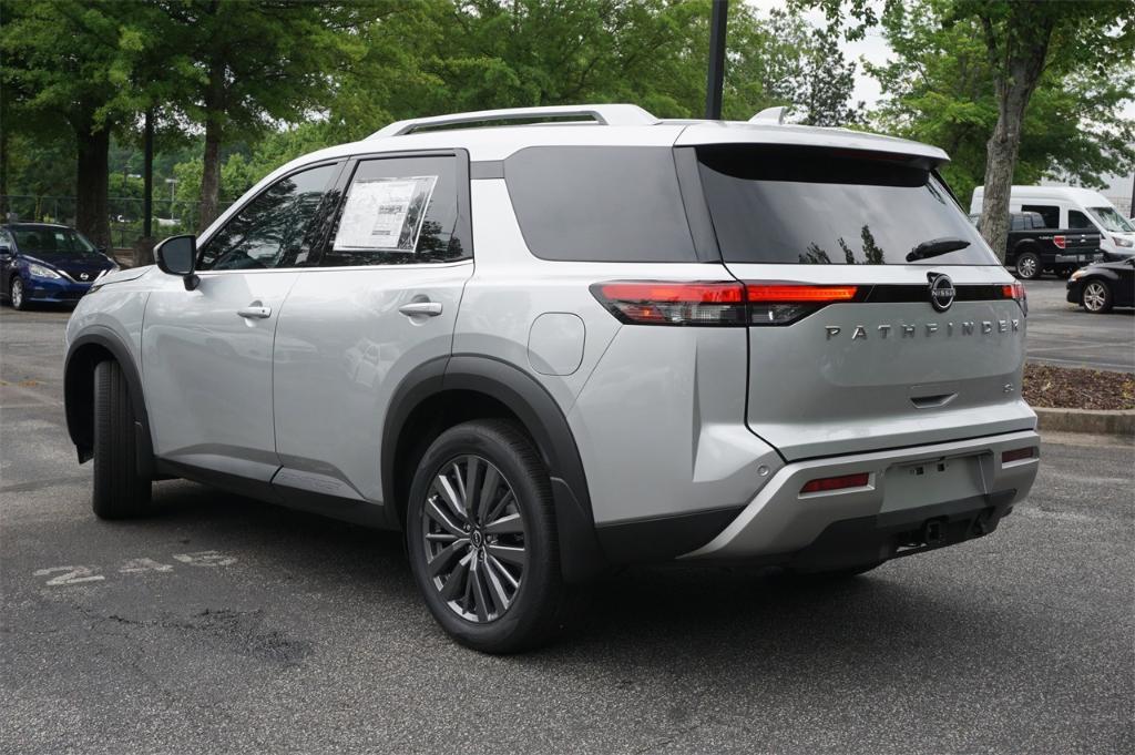 new 2025 Nissan Pathfinder car, priced at $47,670