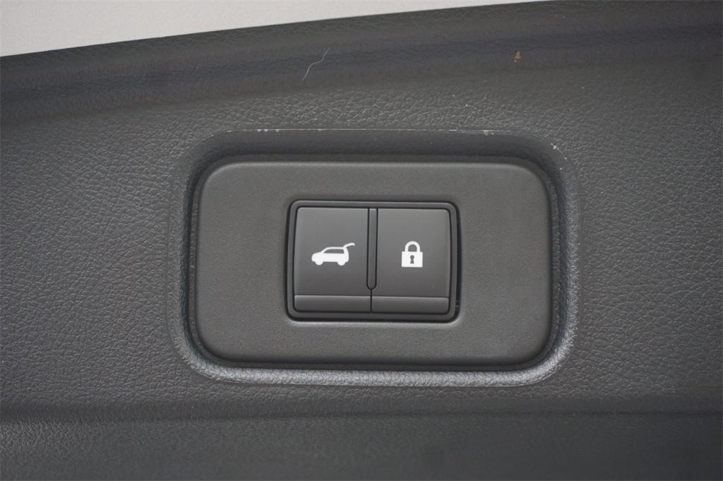 new 2025 Nissan Pathfinder car, priced at $47,670