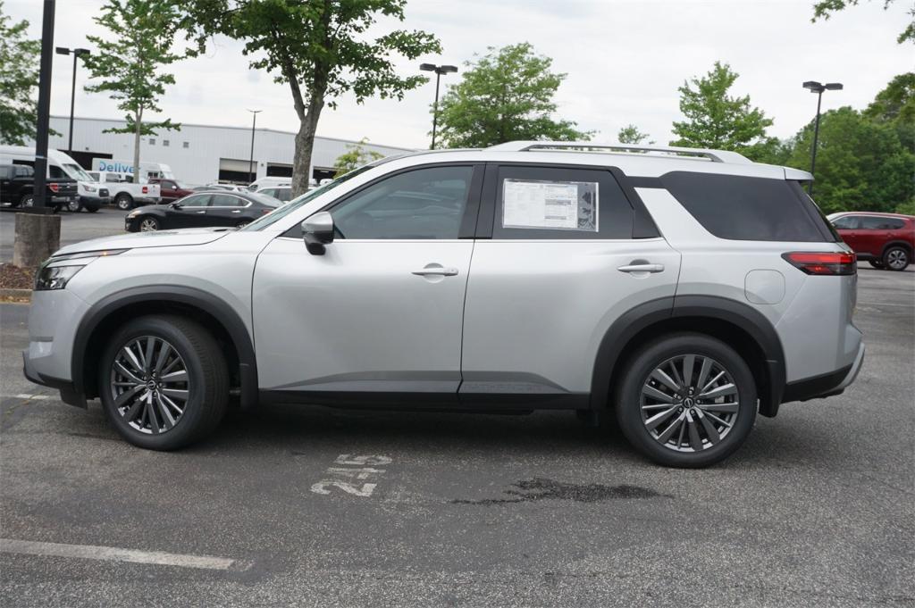 new 2025 Nissan Pathfinder car, priced at $47,670