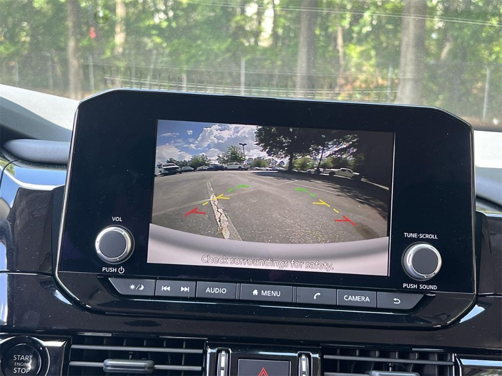new 2025 Nissan Pathfinder car, priced at $41,775