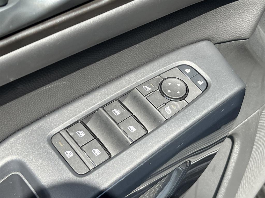 new 2025 Nissan Pathfinder car, priced at $41,775