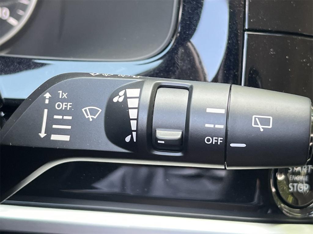new 2025 Nissan Pathfinder car, priced at $41,775
