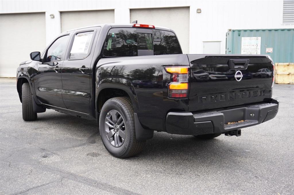 new 2025 Nissan Frontier car, priced at $36,756