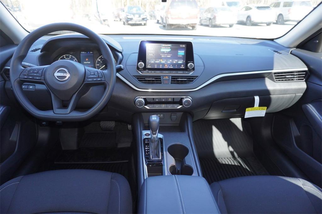 new 2025 Nissan Altima car, priced at $24,584