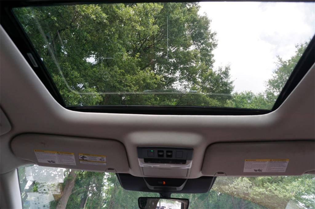 used 2024 Nissan Pathfinder car, priced at $40,959