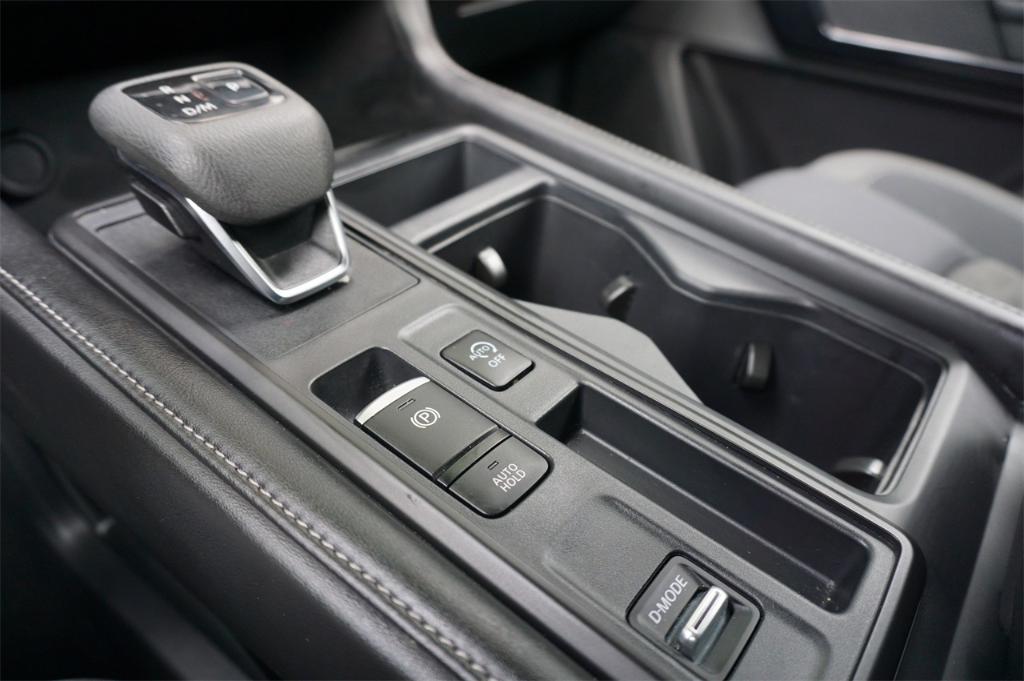 used 2024 Nissan Pathfinder car, priced at $30,900