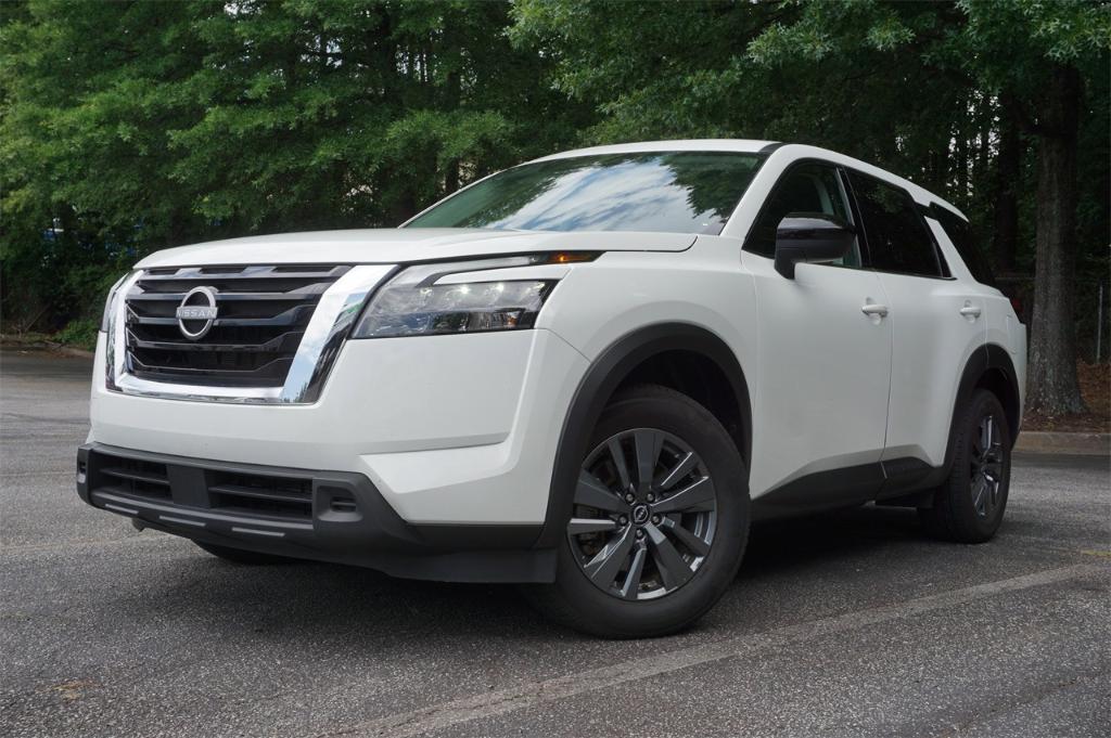 used 2024 Nissan Pathfinder car, priced at $31,245