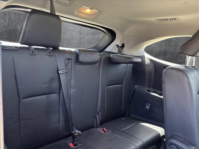 used 2020 Toyota Highlander car, priced at $26,995