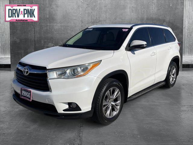 used 2015 Toyota Highlander car, priced at $17,995