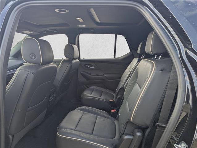 used 2023 Chevrolet Traverse car, priced at $33,595