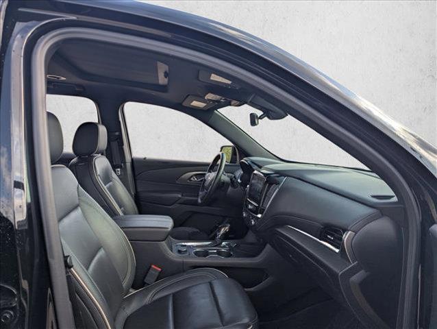 used 2023 Chevrolet Traverse car, priced at $33,595