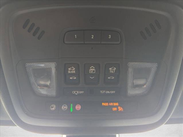 used 2023 Chevrolet Traverse car, priced at $33,595