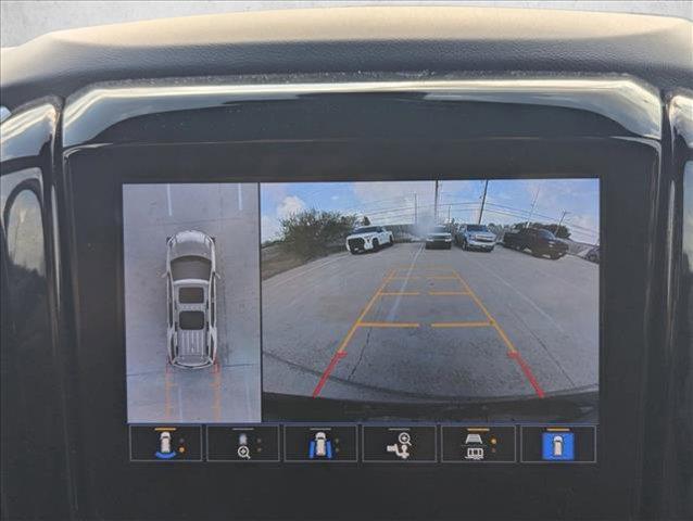 used 2023 Chevrolet Traverse car, priced at $33,595