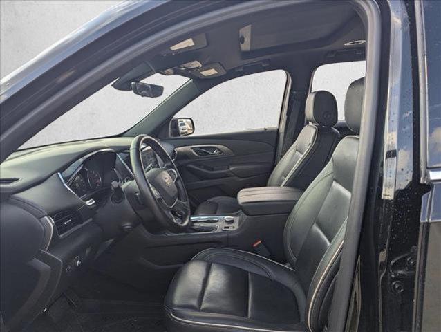 used 2023 Chevrolet Traverse car, priced at $33,595