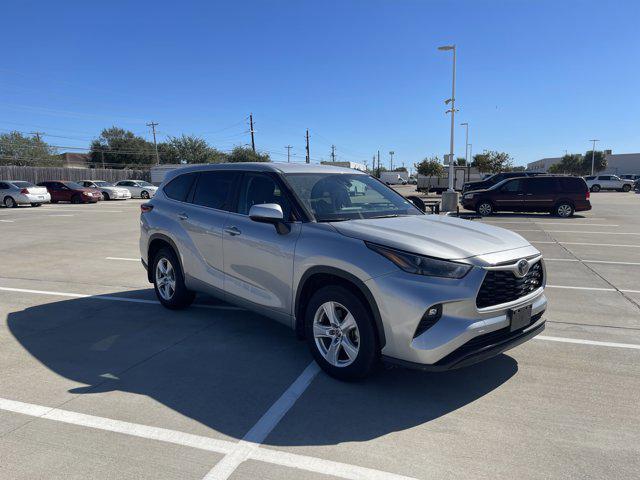 used 2023 Toyota Highlander car, priced at $33,995