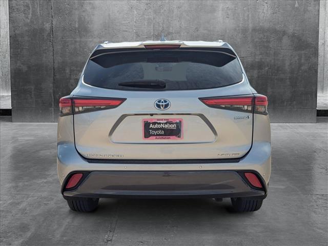 used 2023 Toyota Highlander Hybrid car, priced at $42,701