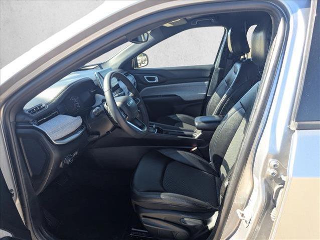 used 2024 Jeep Compass car, priced at $18,499