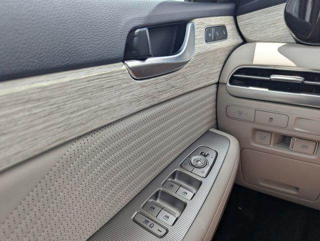 used 2024 Hyundai Palisade car, priced at $42,995