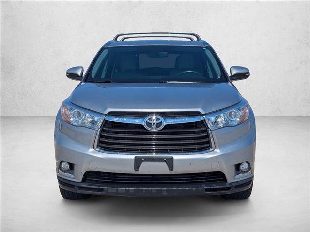 used 2016 Toyota Highlander car, priced at $22,295