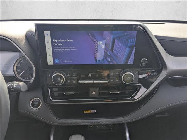 used 2024 Toyota Highlander car, priced at $37,995