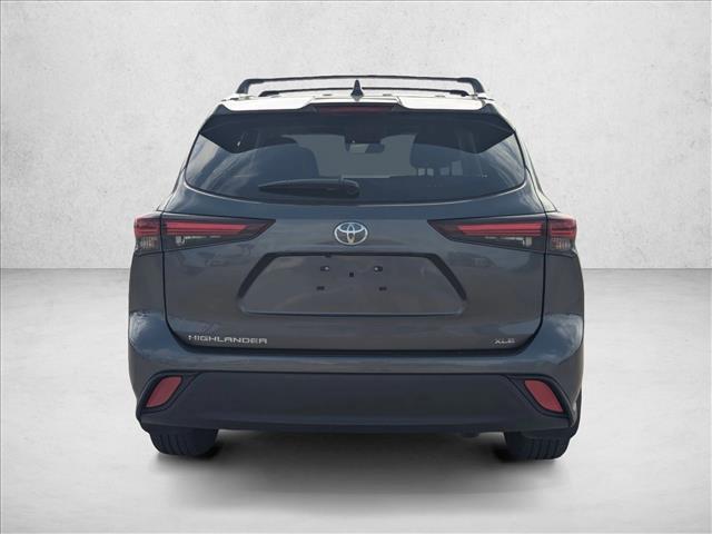 used 2024 Toyota Highlander car, priced at $37,995