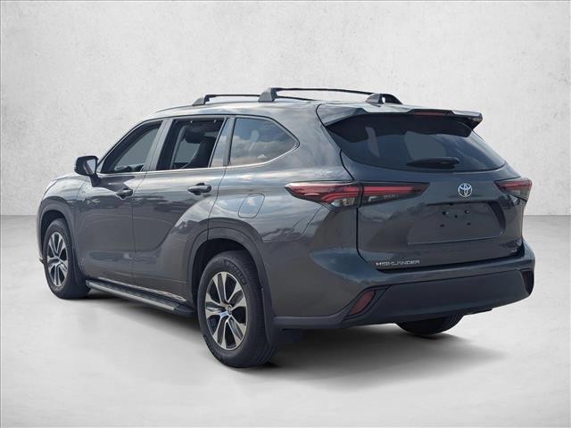 used 2024 Toyota Highlander car, priced at $37,995