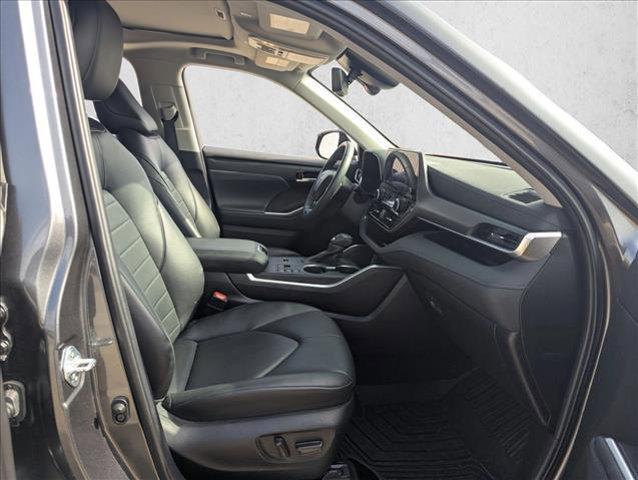 used 2024 Toyota Highlander car, priced at $37,995