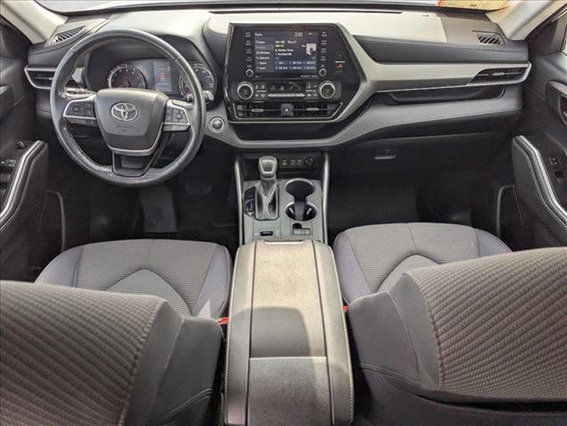 used 2022 Toyota Highlander car, priced at $29,358