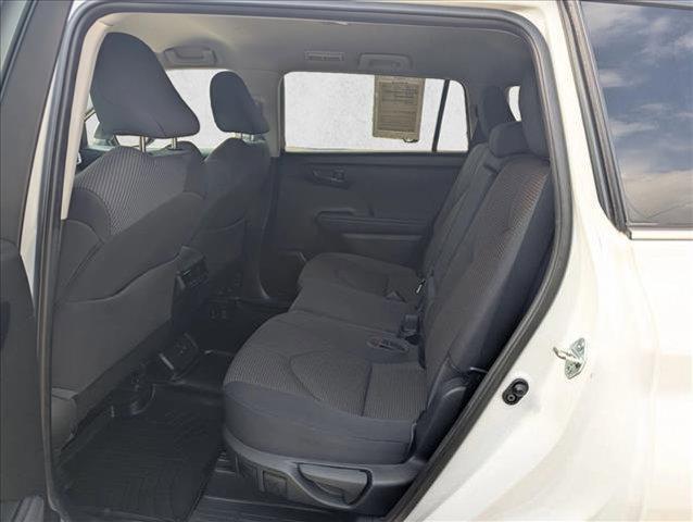 used 2022 Toyota Highlander car, priced at $29,358