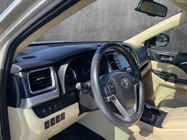 used 2015 Toyota Highlander car, priced at $19,995