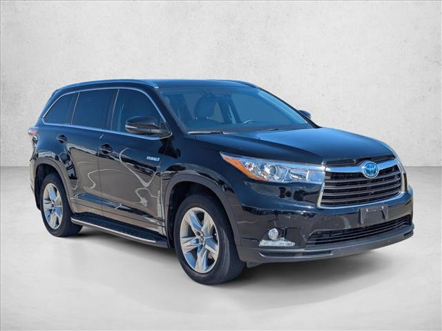 used 2016 Toyota Highlander Hybrid car, priced at $29,995