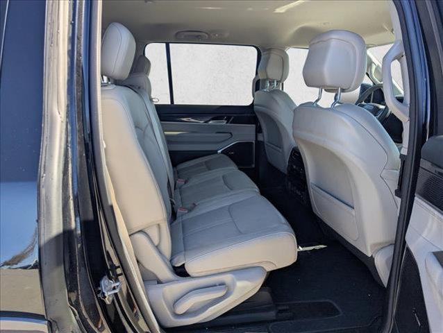 used 2022 Jeep Wagoneer car, priced at $33,995