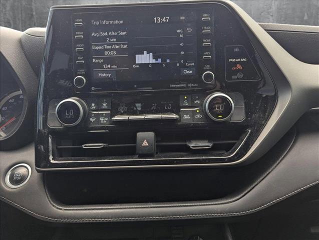 used 2021 Toyota Highlander car, priced at $29,510