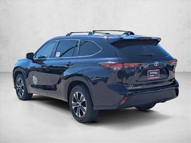 new 2025 Toyota Highlander car, priced at $47,492