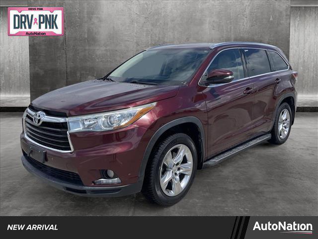 used 2015 Toyota Highlander car, priced at $19,495